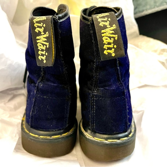 Vintage Dr. Martens Black Velvet Boots U.S Size 8 Made in England - Picture 4 of 9